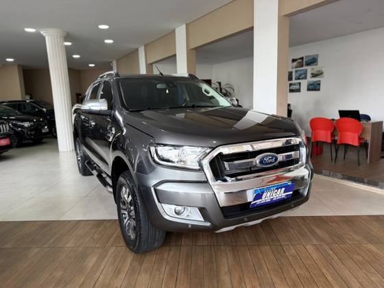 FORD RANGER 3.2 LIMITED 4X4 CD 20V DIESEL 4P AUTOMÁTICO FORD RANGER 3.2 LIMITED 4X4 CD 20V DIESEL 4P AUTOMÁTICO